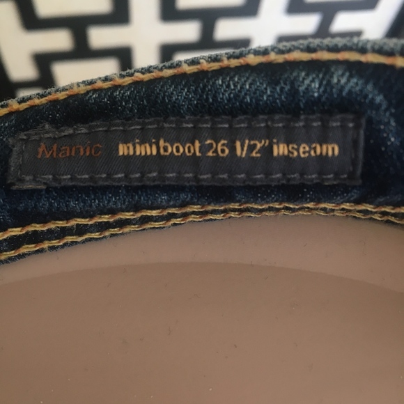 Citizens of Humanity Crop Ripped Jeans - Picture 4 of 8